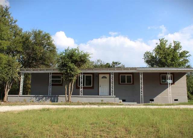 Property at 120 Poppy Ln, Whitney, TX 76692, 2 beds, 2 baths