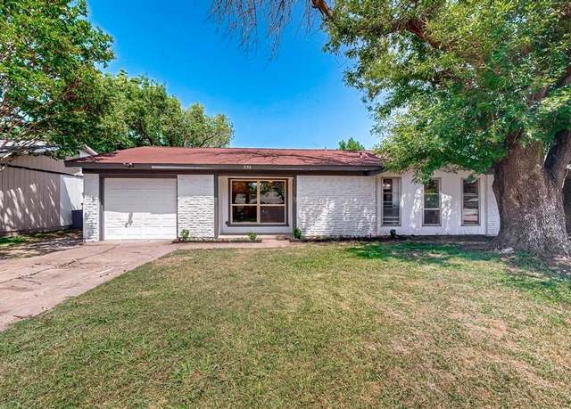 Property at 335 S 1st St, Wylie, TX 75098, 3 beds, 1.5 baths
