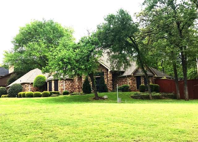 Property at 6318 Amicable Dr, Arlington, TX 76016, 3 beds, 2 baths