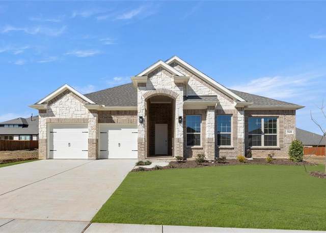 Property at 5608 Sweetwater Dr, Denton, TX 76226, 4 beds, 2.5 baths