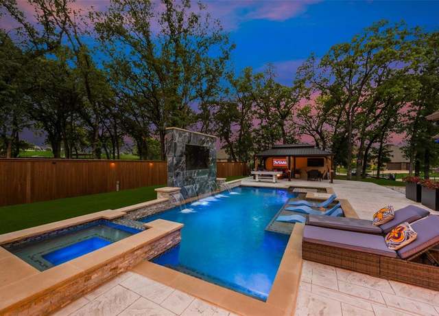 Property at 5841 Lakeside Dr, Fort Worth, TX 76179, 4 beds, 3.5 baths