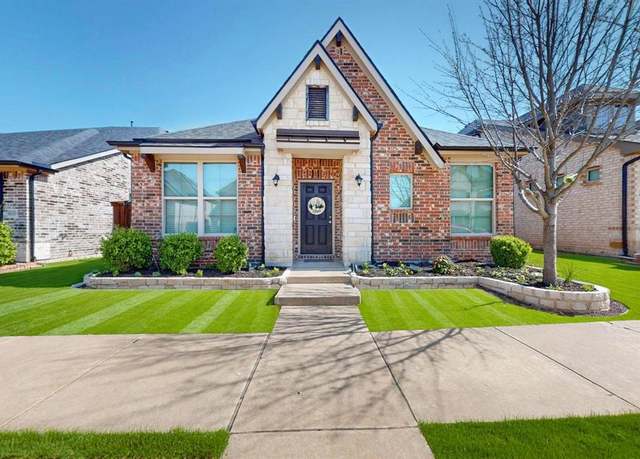 Property at 2037 Barx Dr, Little Elm, TX 75068, 3 beds, 2 baths