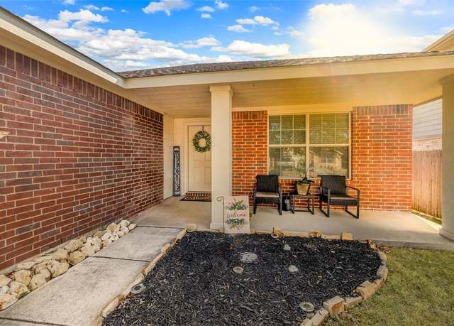 Property at 7128 Bannock Dr, Fort Worth, TX 76179, 3 beds, 2 baths