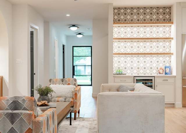Property at 8915 Forest Hills Blvd, Dallas, TX 75218, 4 beds, 4.5 baths
