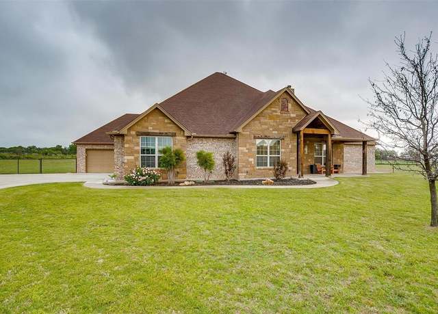 Property at 138 Brock Ln, Millsap, TX 76066, 4 beds, 2.5 baths