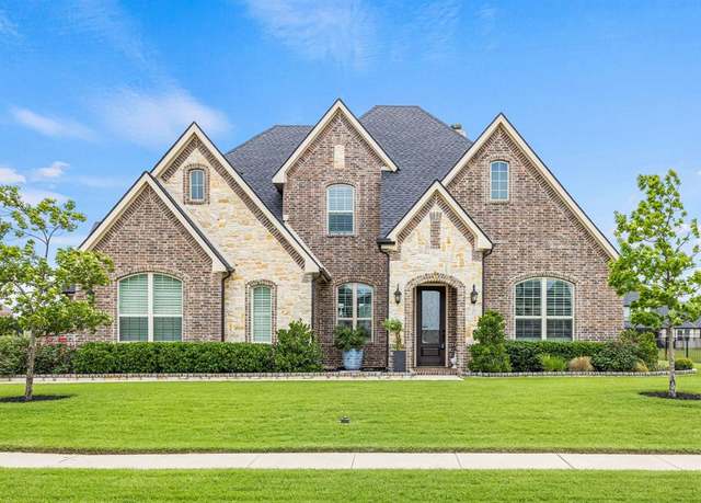 Property at 1120 Macgregor Ln, Gunter, TX 75058, 4 beds, 3 baths