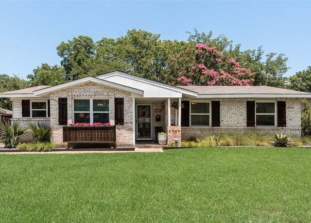 Property at 714 Silverstone Dr, Richardson, TX 75080, 3 beds, 2 baths