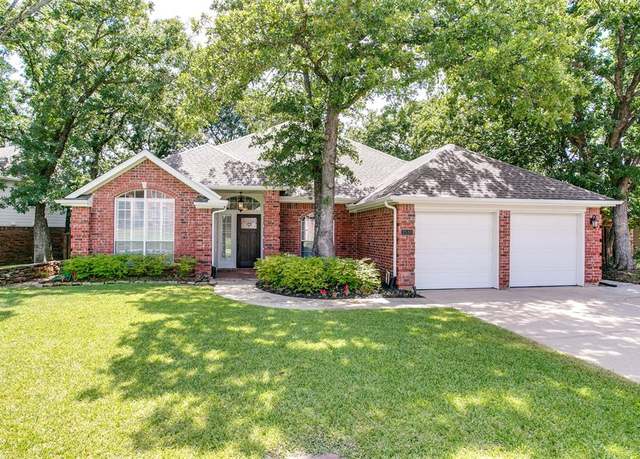 Property at 2510 Glen Ridge Dr, Highland Village, TX 75077, 4 beds, 2 baths