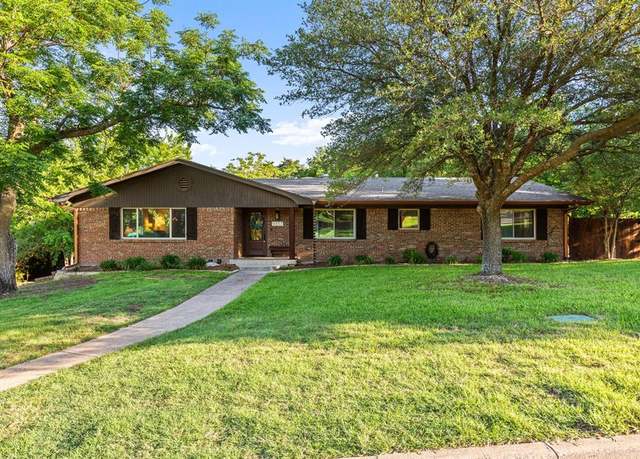 Property at 9337 Hill Ln, Woodway, TX 76712, 4 beds, 2.5 baths
