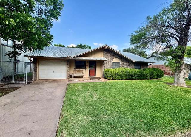 Property at 225 N West St, Buffalo Gap, TX 79536, 3 beds, 2 baths
