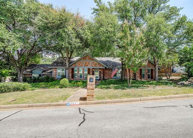 Property at 4801 Willow Run Ct, Fort Worth, TX 76132, 4 beds, 2 baths