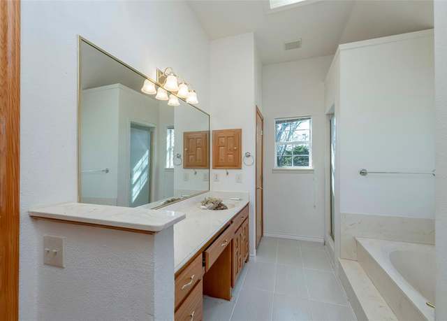 Property at 234 E Fork Rd, Sunnyvale, TX 75182, 4 beds, 2 baths