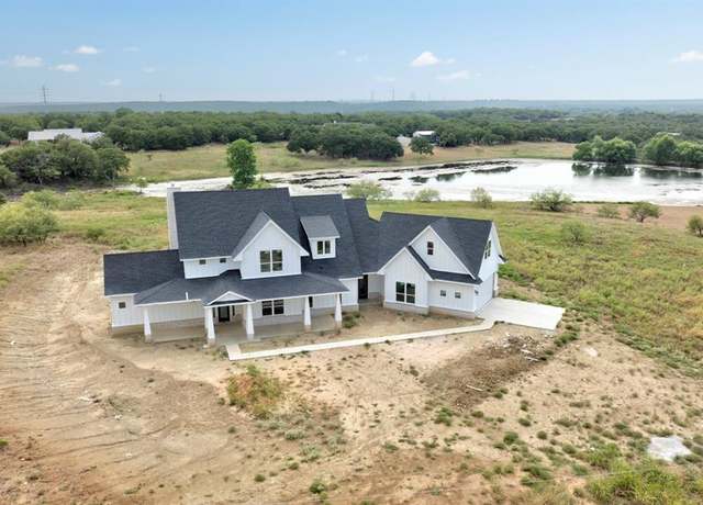 Property at 117 Mustang Springs Cir, Sunset, TX 76270, 4 beds, 3 baths