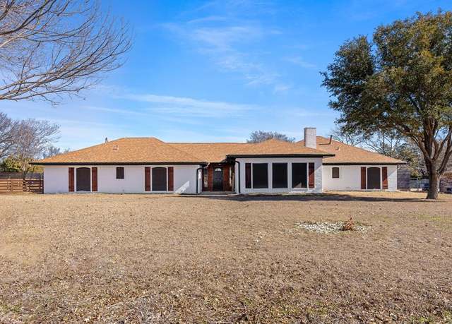 Property at 6404 Hilltop Trl, Sachse, TX 75048, 5 beds, 3 baths