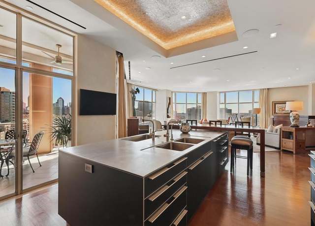 Property at 2801 Turtle Creek Blvd Unit 10W, Dallas, TX 75219, 2 beds, 2.5 baths