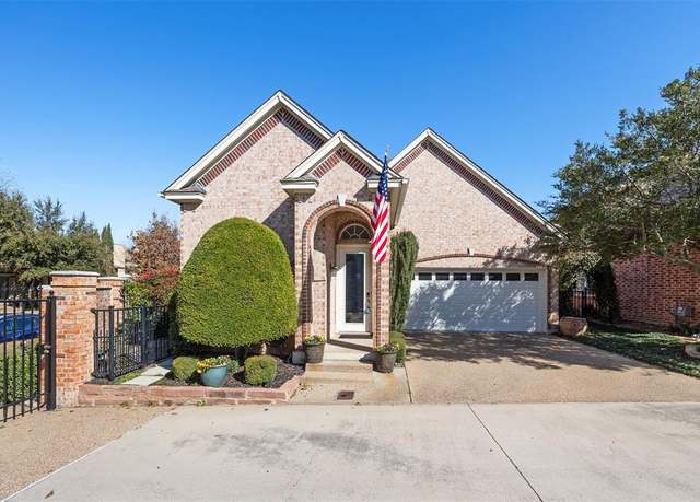 Property at 5065 Pershing Ave, Fort Worth, TX 76107, 2 beds, 2 baths