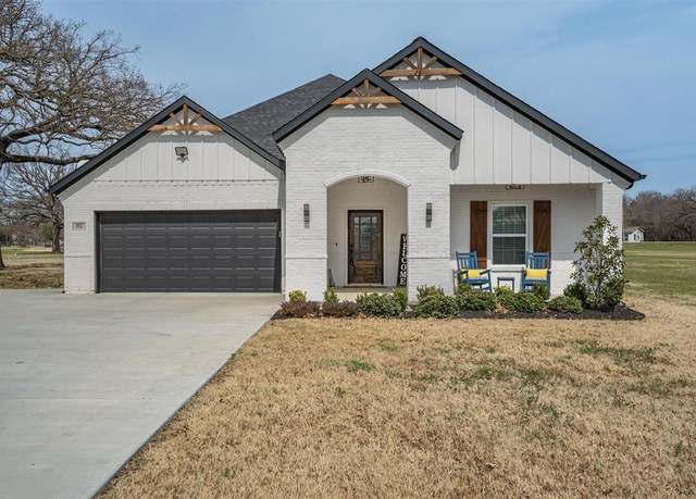 Property at 8652 Page Ln, Scurry, TX 75158, 4 beds, 2.5 baths