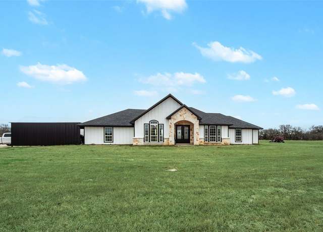 Property at 200 Private Road 12568, Whitney, TX 76692, 4 beds, 2.5 baths