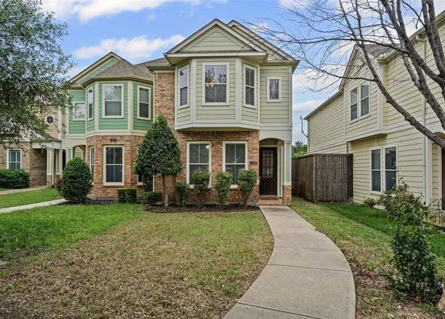 Property at 1209 N Bishop Ave, Dallas, TX 75208, 3 beds, 2.5 baths
