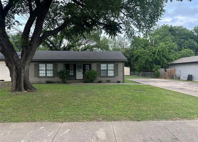 Property at 129 Del Rio Ave, Benbrook, TX 76126, 2 beds, 1 bath