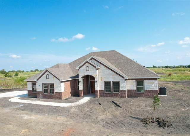 Property at 355 Gentry Rd, Ennis, TX 75119, 4 beds, 3 baths