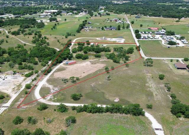 Property at 310 Clayt Dr, Aurora, TX 76078