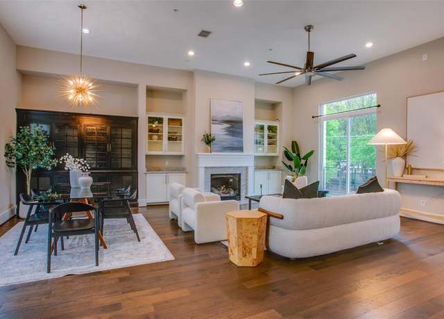 Property at 381 E Greenbriar Ln #804, Dallas, TX 75203, 3 beds, 3.5 baths