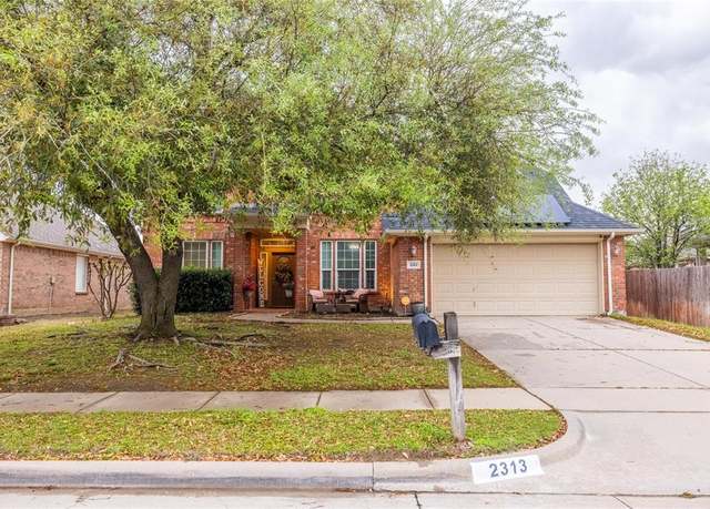 Property at 2313 Dobree St, Mansfield, TX 76063, 4 beds, 2.5 baths