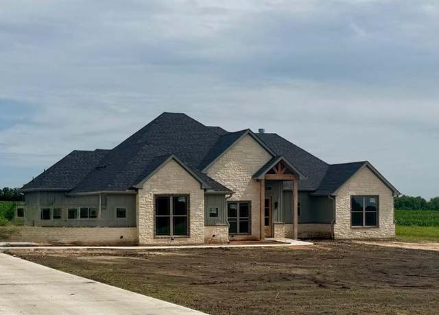 Property at 409 Schneider Rd, Sherman, TX 75090, 3 beds, 2.5 baths