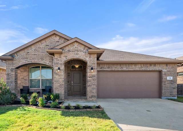Property at 708 Key Deer Dr, Fort Worth, TX 76028, 3 beds, 2 baths
