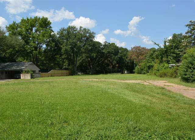 Property at 6318 E Ridge Dr, Shreveport, LA 71106