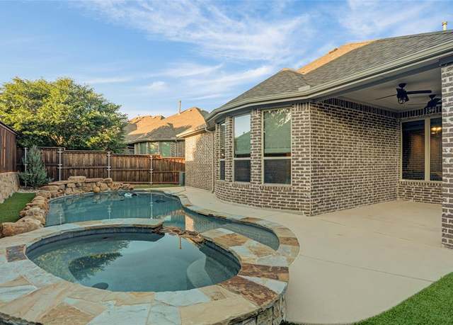 Property at 3341 Man O War Rd, Celina, TX 75009, 4 beds, 3.5 baths