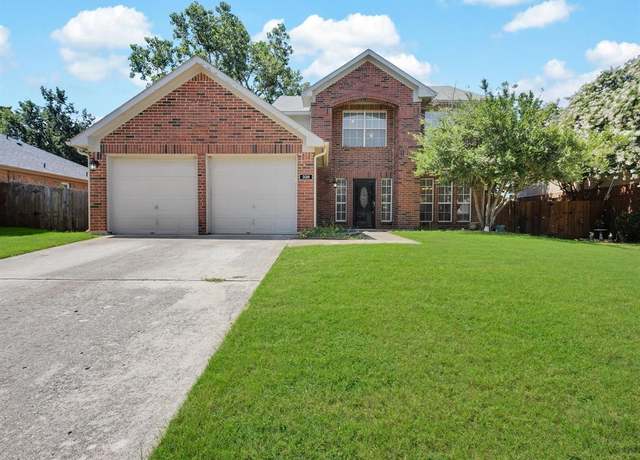 Property at 328 Ashley Oak Ln, Lake Dallas, TX 75065, 4 beds, 2.5 baths