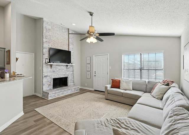 Property at 4126 Tarpon Ln, Grand Prairie, TX 75052, 3 beds, 2 baths