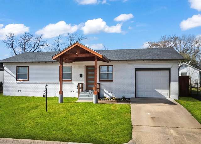 Property at 110 Ridgecrest Dr, Euless, TX 76040, 3 beds, 2 baths