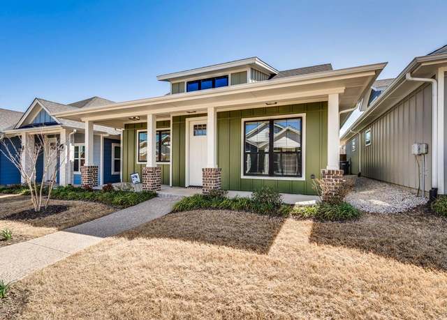 Property at 312 Woodside Trl, Waxahachie, TX 75165, 3 beds, 2 baths