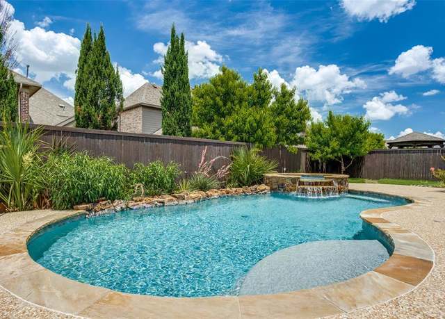 Property at 1530 Snowberry Dr, Allen, TX 75013, 3 beds, 3 baths