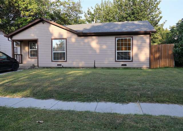Property at 941 SW 4th St, Grand Prairie, TX 75051, 2 beds, 1 bath