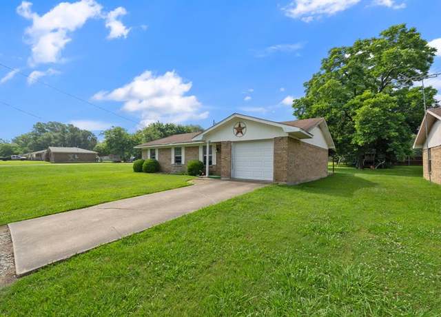 Property at 616 E High St, Wills Point, TX 75169, 3 beds, 2 baths