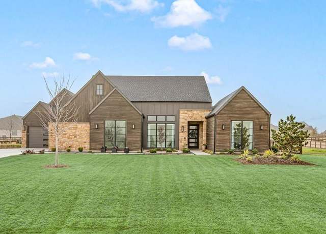 Property at 900 Sutherland Cres, Northlake, TX 76247, 4 beds, 3 baths