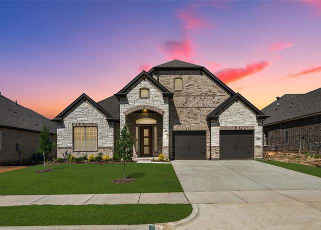 Property at 413 Daybreak Dr, Waxahachie, TX 75167, 4 beds, 3 baths