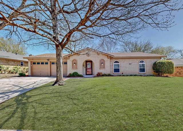 Property at 2903 Concord Dr, Arlington, TX 76014, 3 beds, 2 baths