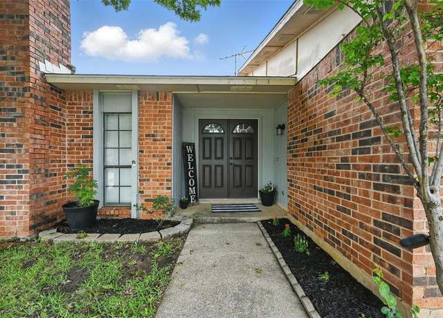 Property at 7015 Forestview Dr, Arlington, TX 76016, 3 beds, 2 baths