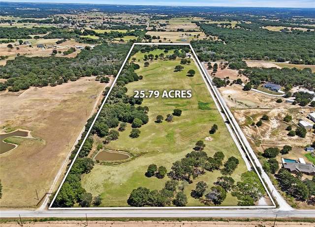 Property at 1286 County Road 4698, Boyd, TX 76023, 3 beds, 3.5 baths