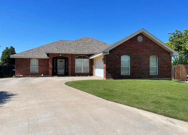Property at 3942 Ridgway Rd, Abilene, TX 79606, 3 beds, 2 baths