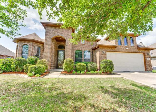 Property at 109 Thoroughbred St, Waxahachie, TX 75165, 3 beds, 2 baths