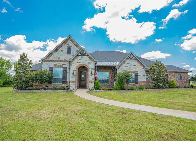 Property at 44 Mirror Lakes Ct, Gunter, TX 75058, 4 beds, 3.5 baths