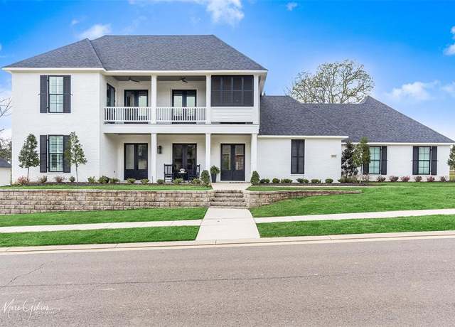 Property at 10936 Whispering Path Dr, Shreveport, LA 71106, 4 beds, 4 baths