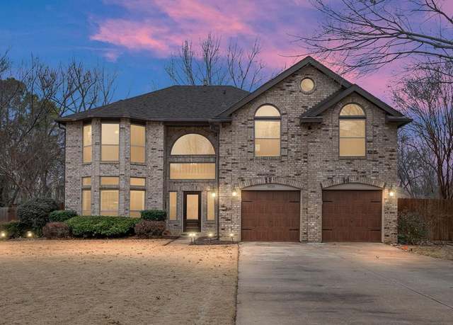 Property at 5035 Creekwood Dr, Flower Mound, TX 75028, 4 beds, 2.5 baths