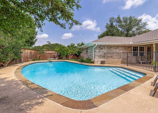 Property at 7215 Hillwood Ln, Dallas, TX 75248, 4 beds, 3 baths